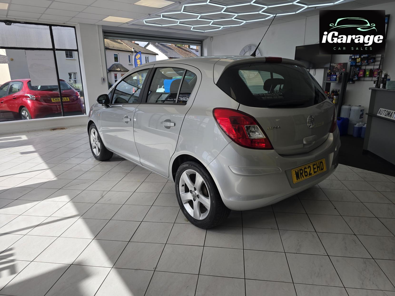Vauxhall Corsa 1.2i ecoFLEX 16V Exclusiv Hatchback 5dr Petrol Manual Euro 5 (s/s) (A/C) (85 ps)
