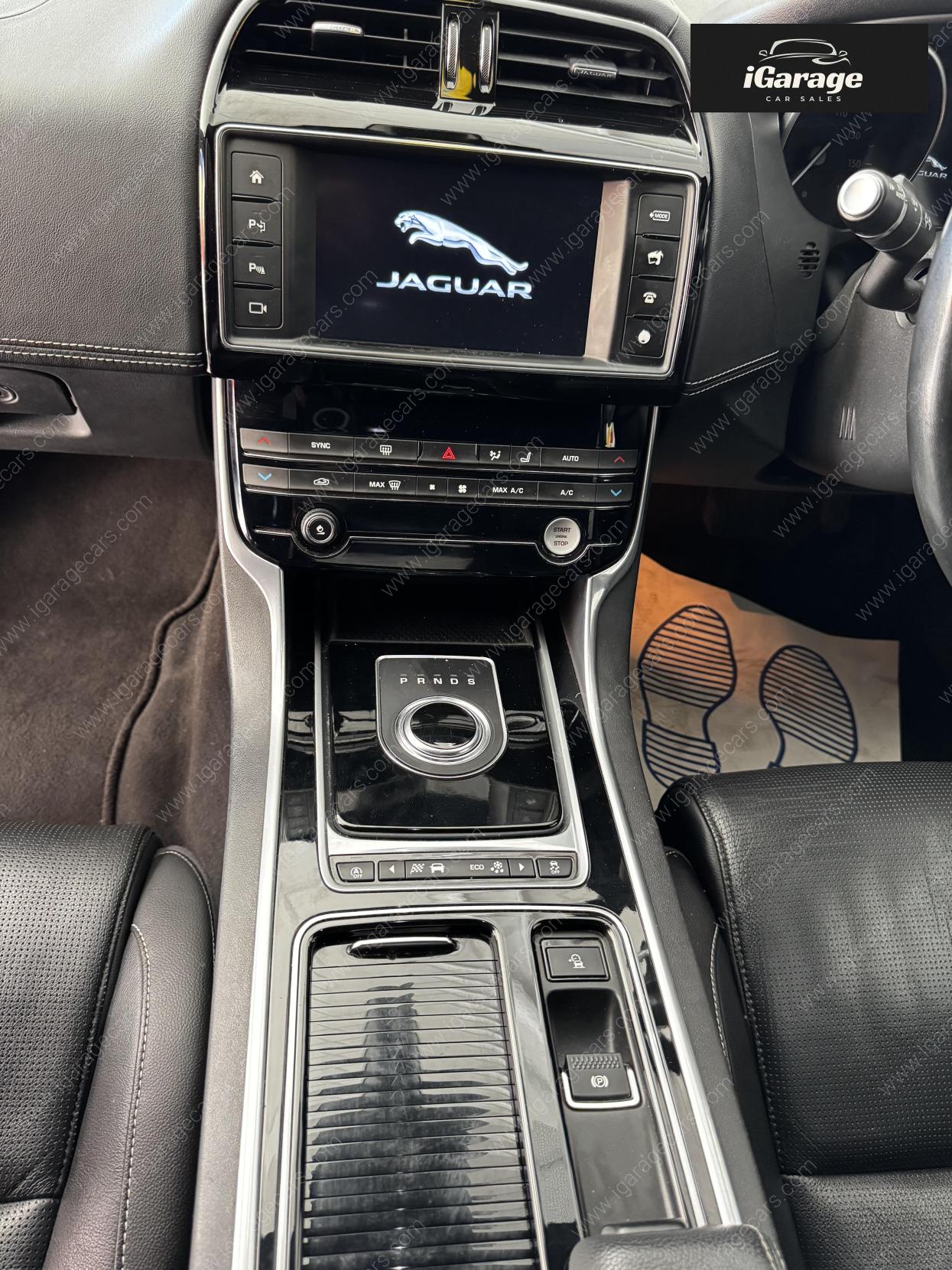 Jaguar XE 2.0d R-Sport Saloon 4dr Diesel Auto Euro 6 (s/s) (180 ps)