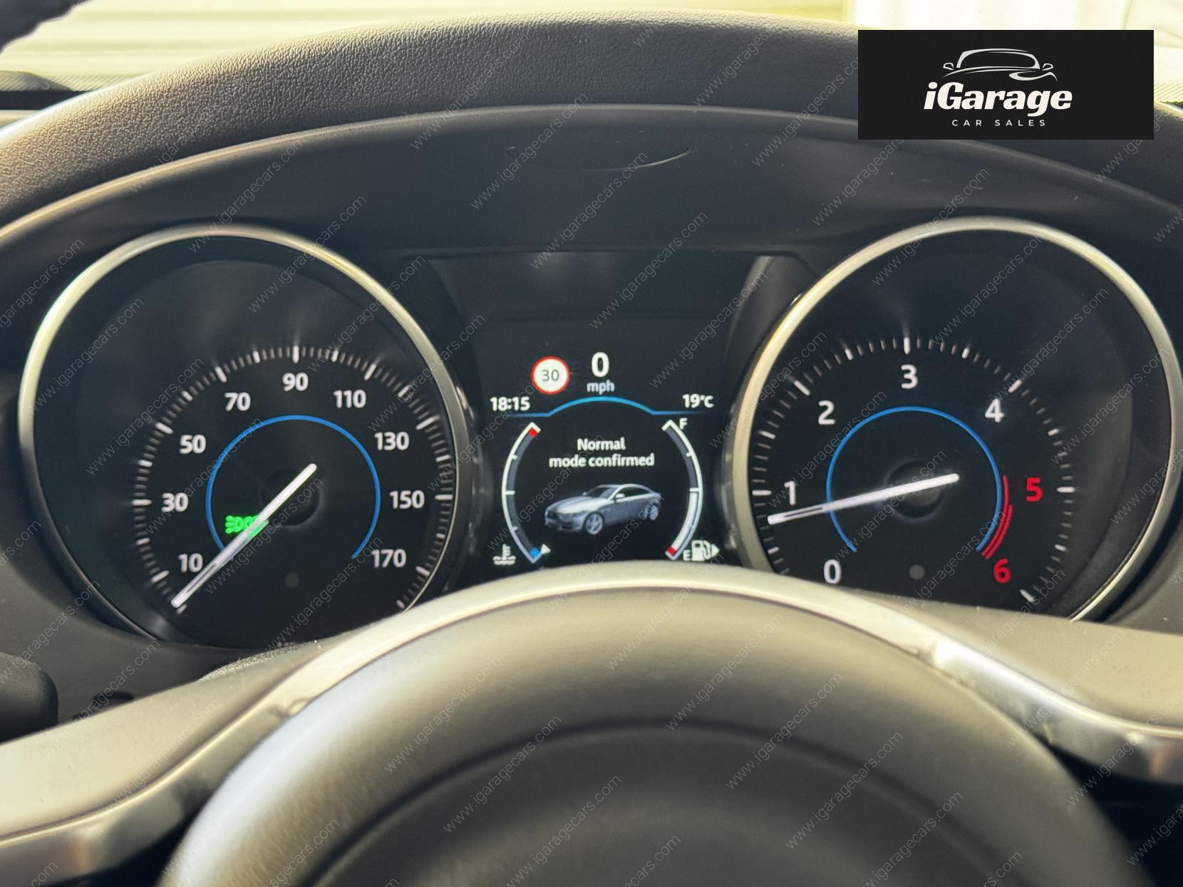 Jaguar XE 2.0d R-Sport Saloon 4dr Diesel Auto Euro 6 (s/s) (180 ps)