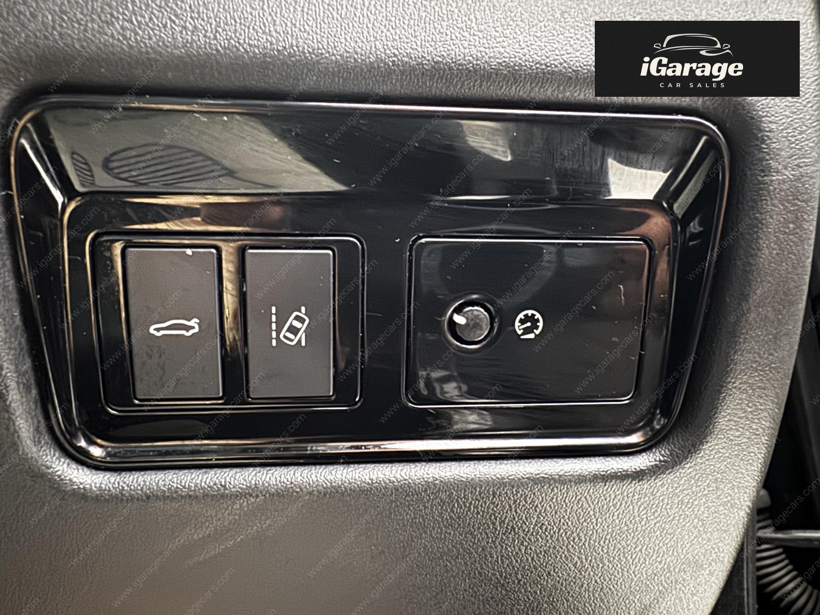 Jaguar XE 2.0d R-Sport Saloon 4dr Diesel Auto Euro 6 (s/s) (180 ps)