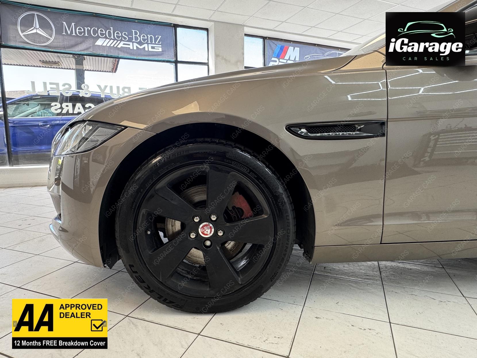 Jaguar XF 2.0d Portfolio Saloon 4dr Diesel Auto Euro 6 (s/s) (180 ps)