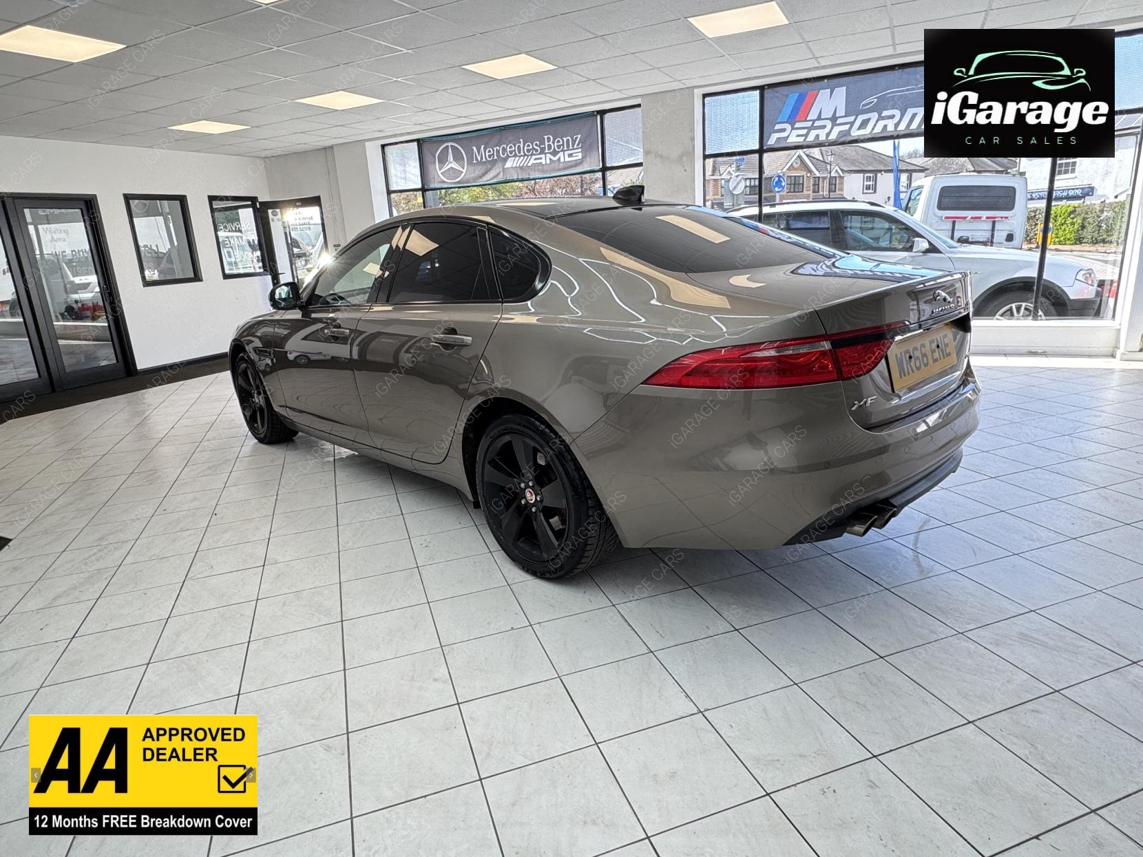 Jaguar XF 2.0d Portfolio Saloon 4dr Diesel Auto Euro 6 (s/s) (180 ps)