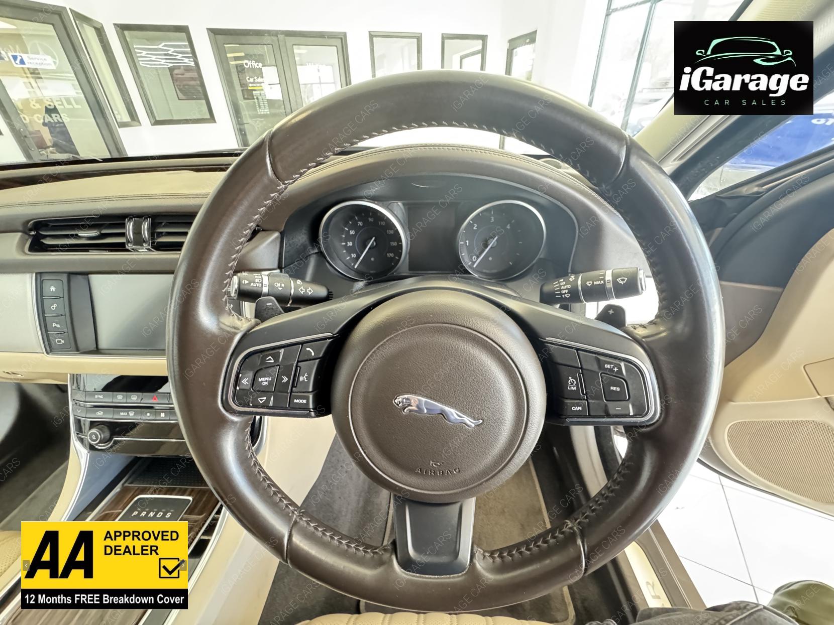 Jaguar XF 2.0d Portfolio Saloon 4dr Diesel Auto Euro 6 (s/s) (180 ps)