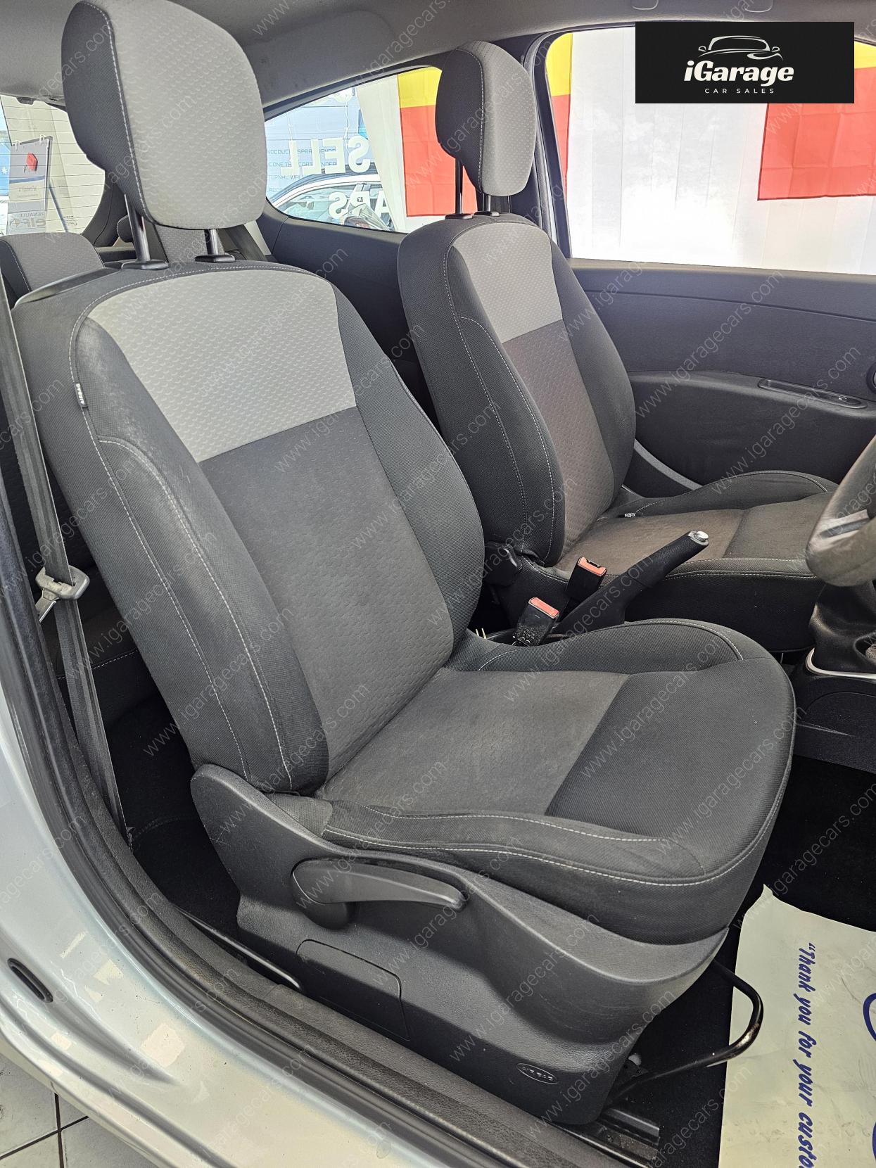 Renault Clio 1.2 I-Music Hatchback 3dr Petrol Manual Euro 5 (75 ps)