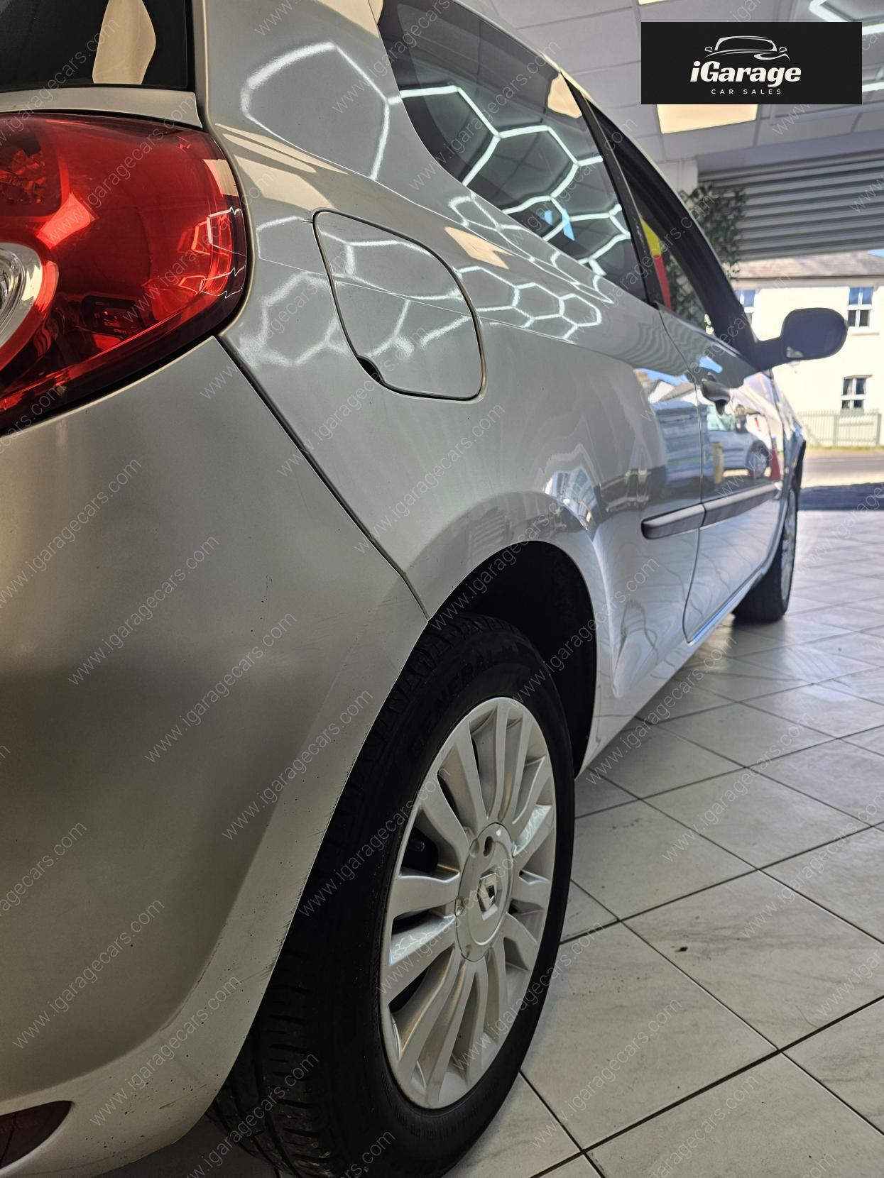 Renault Clio 1.2 I-Music Hatchback 3dr Petrol Manual Euro 5 (75 ps)