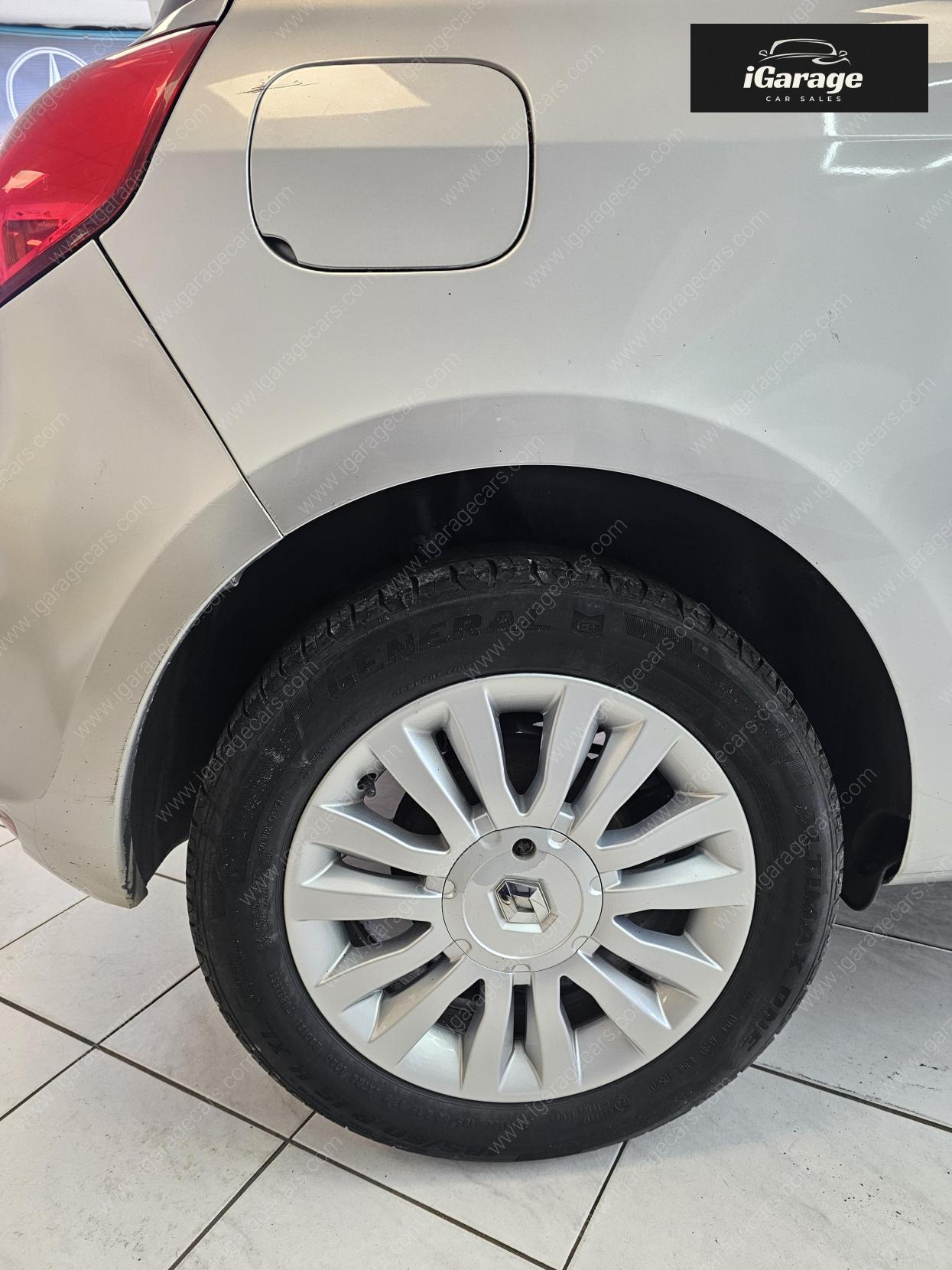 Renault Clio 1.2 I-Music Hatchback 3dr Petrol Manual Euro 5 (75 ps)