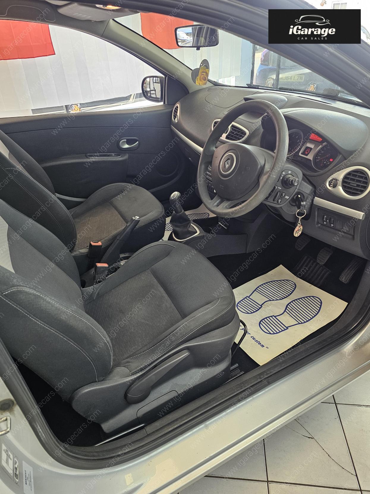 Renault Clio 1.2 I-Music Hatchback 3dr Petrol Manual Euro 5 (75 ps)