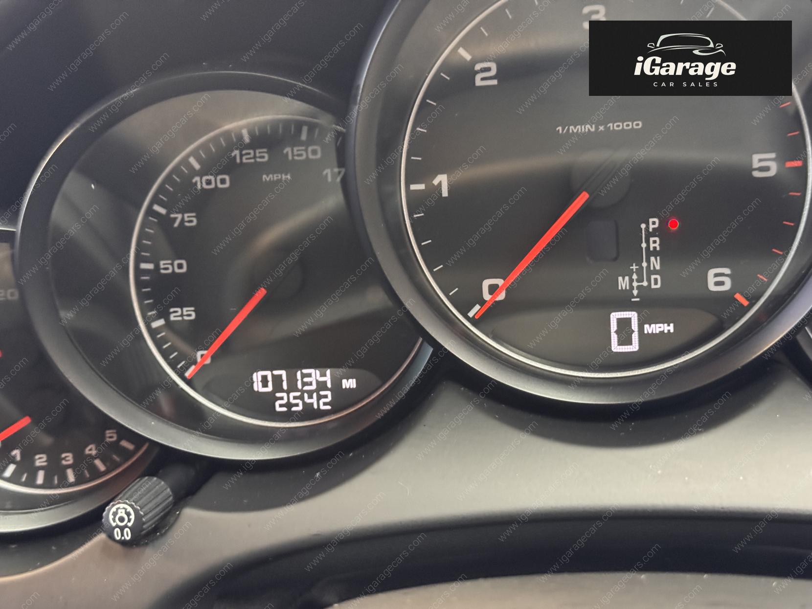 Porsche Cayenne 3.0 TD V6 SUV 5dr Diesel Tiptronic 4WD Euro 5 (s/s) (240 ps)