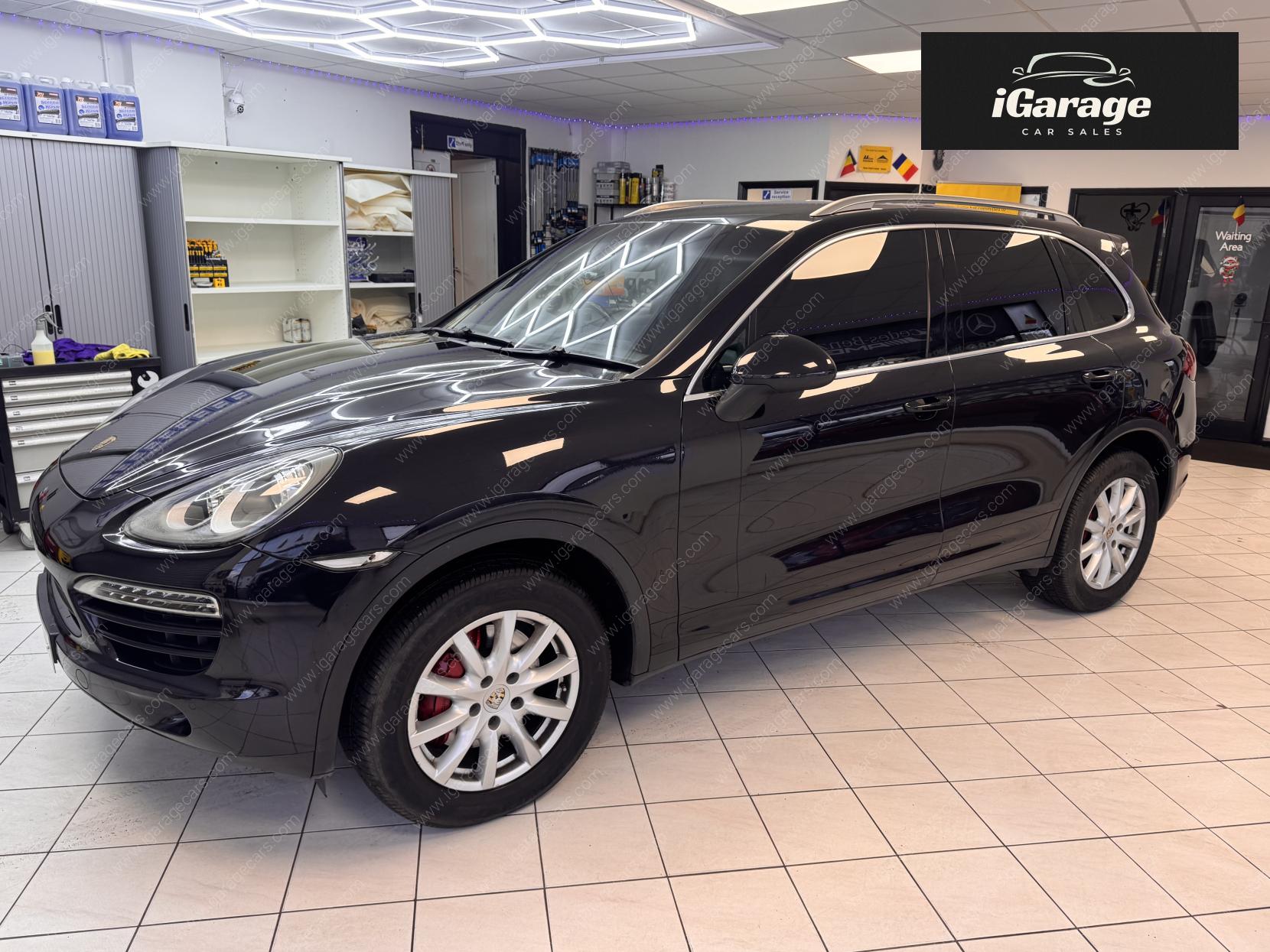 Porsche Cayenne 3.0 TD V6 SUV 5dr Diesel Tiptronic 4WD Euro 5 (s/s) (240 ps)