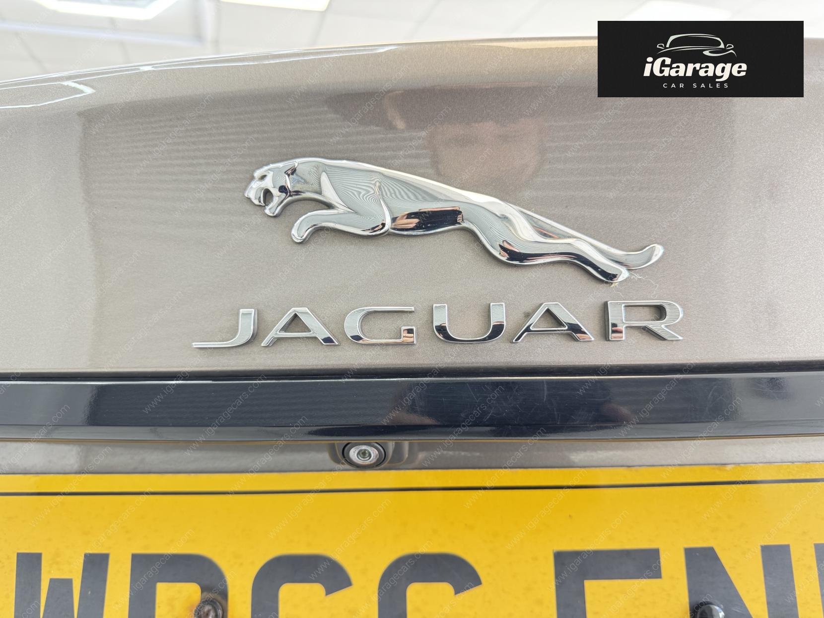 Jaguar XF 2.0d Portfolio Saloon 4dr Diesel Auto Euro 6 (s/s) (180 ps)