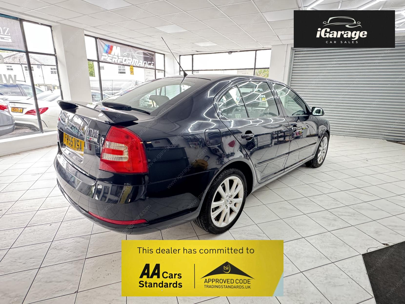 Skoda Octavia 2.0 TFSI vRS Hatchback 5dr Petrol Manual Euro 4 (200 ps)
