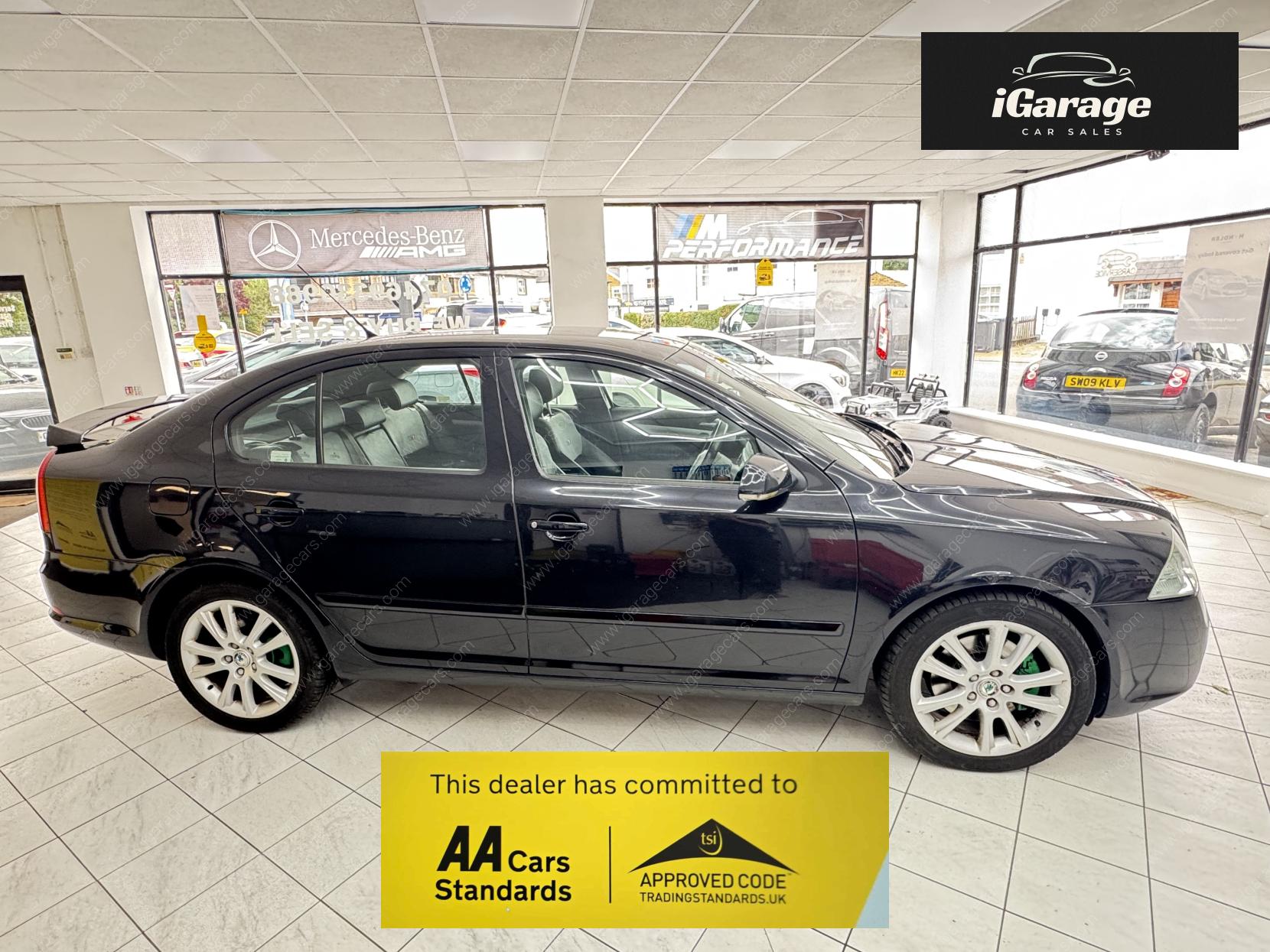 Skoda Octavia 2.0 TFSI vRS Hatchback 5dr Petrol Manual Euro 4 (200 ps)
