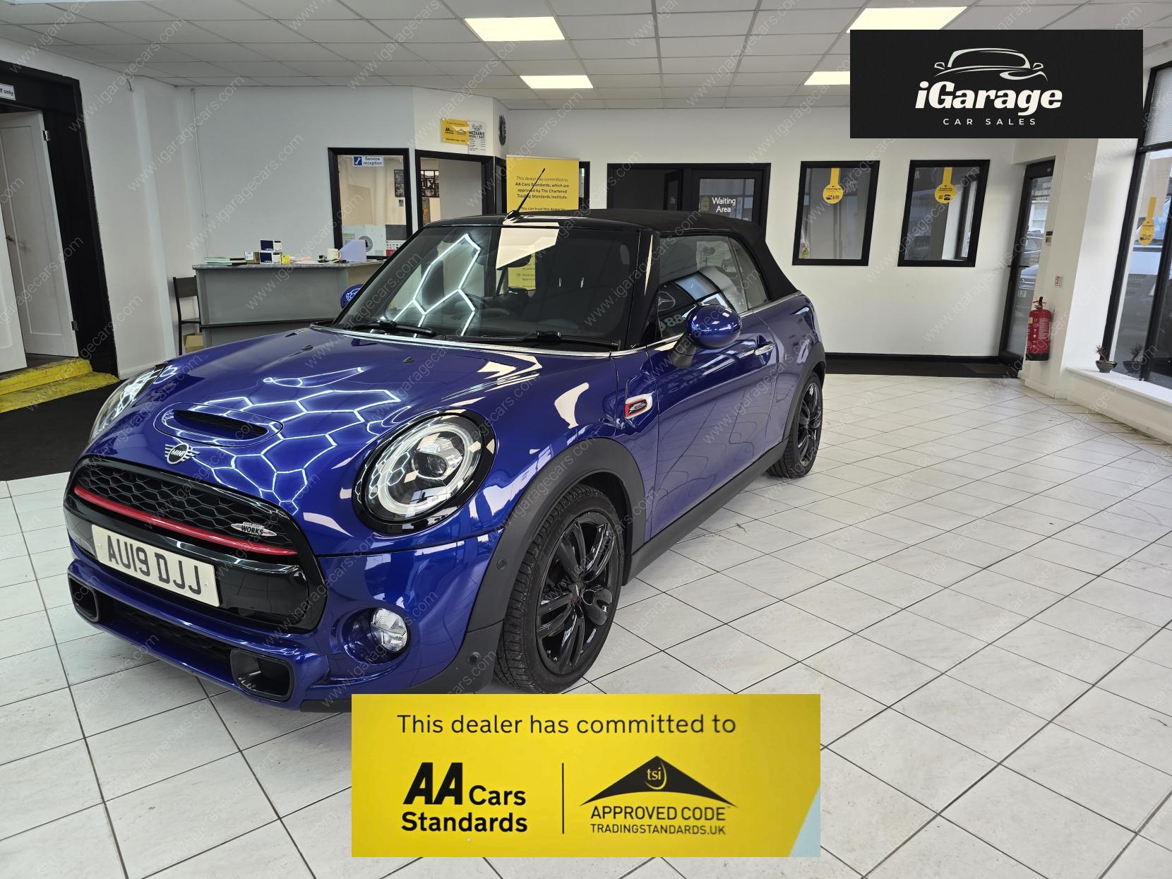 MINI Convertible 2.0 Cooper S Classic Convertible 2dr Petrol Steptronic Euro 6 (s/s) (192 ps)