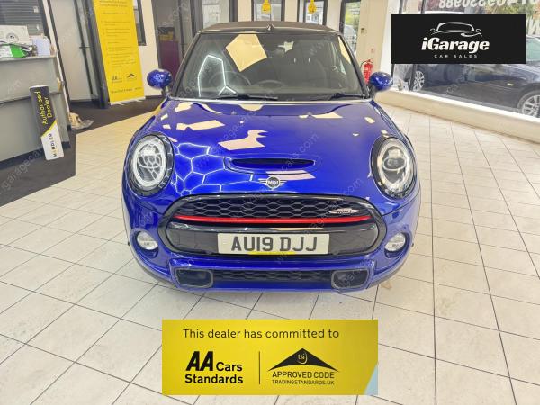 MINI Convertible 2.0 Cooper S Classic Convertible 2dr Petrol Steptronic Euro 6 (s/s) (192 ps)