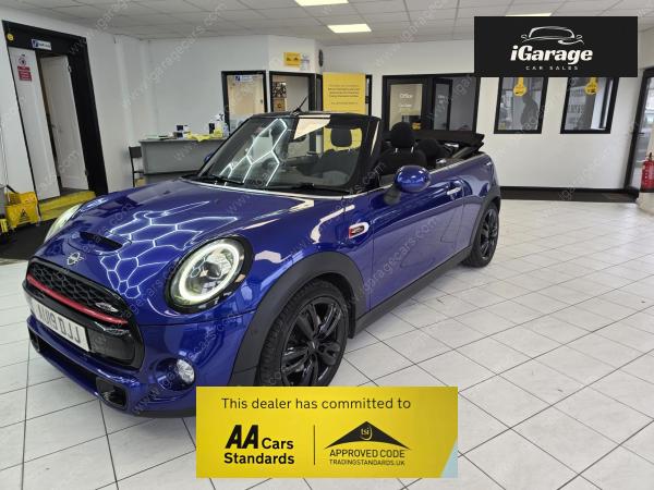 MINI Convertible 2.0 Cooper S Classic Convertible 2dr Petrol Steptronic Euro 6 (s/s) (192 ps)
