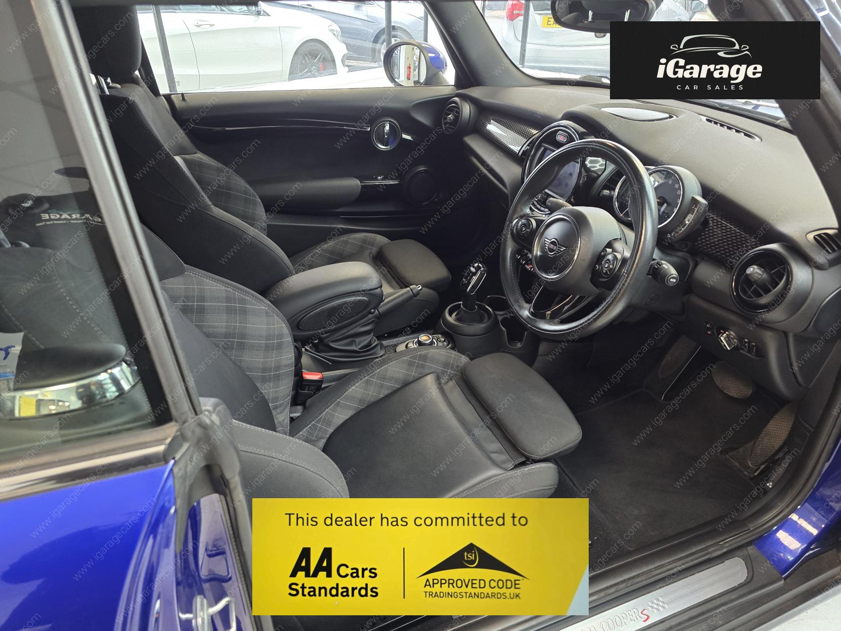 MINI Convertible 2.0 Cooper S Classic Convertible 2dr Petrol Steptronic Euro 6 (s/s) (192 ps)