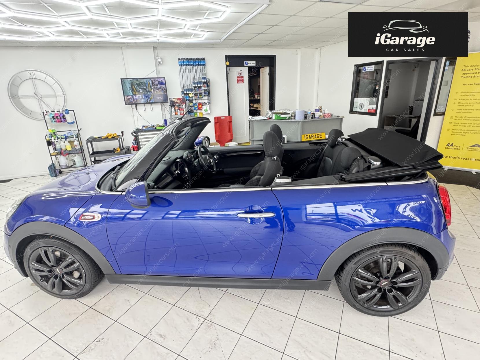 MINI Convertible 2.0 Cooper S Classic Convertible 2dr Petrol Steptronic Euro 6 (s/s) (192 ps)