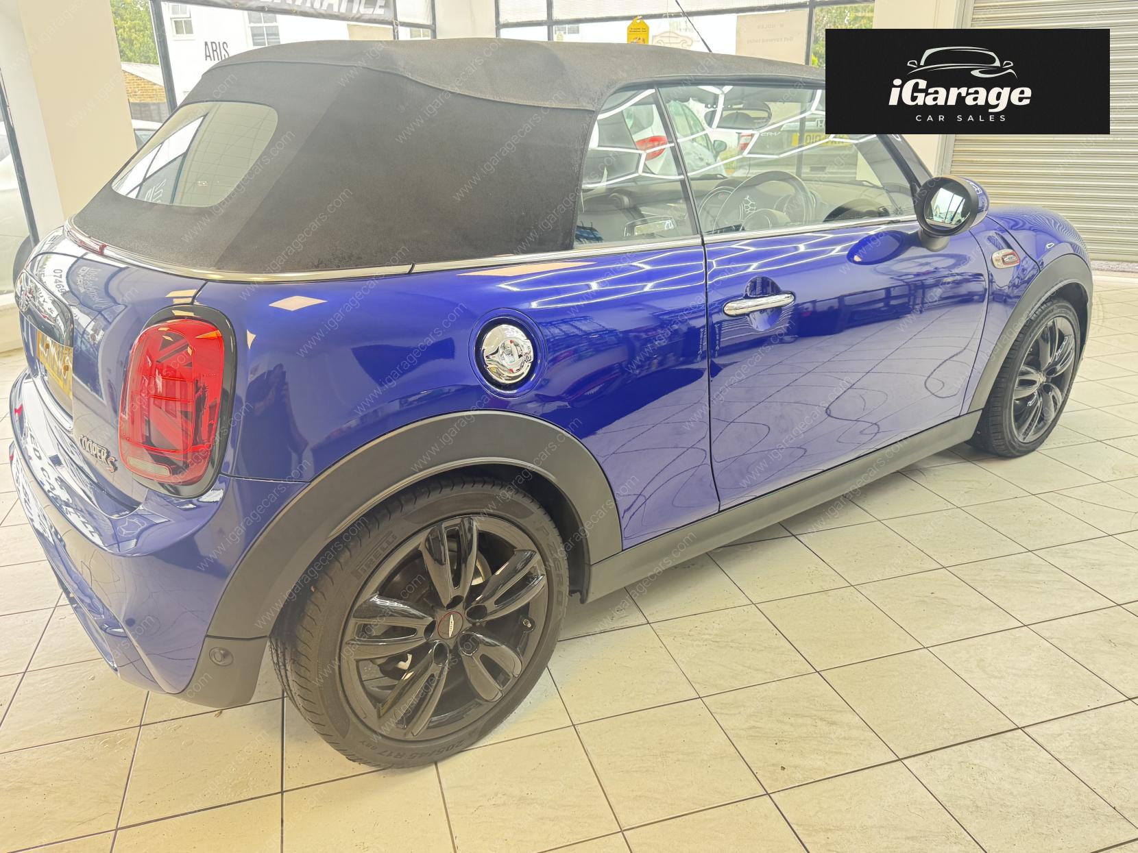 MINI Convertible 2.0 Cooper S Classic Convertible 2dr Petrol Steptronic Euro 6 (s/s) (192 ps)