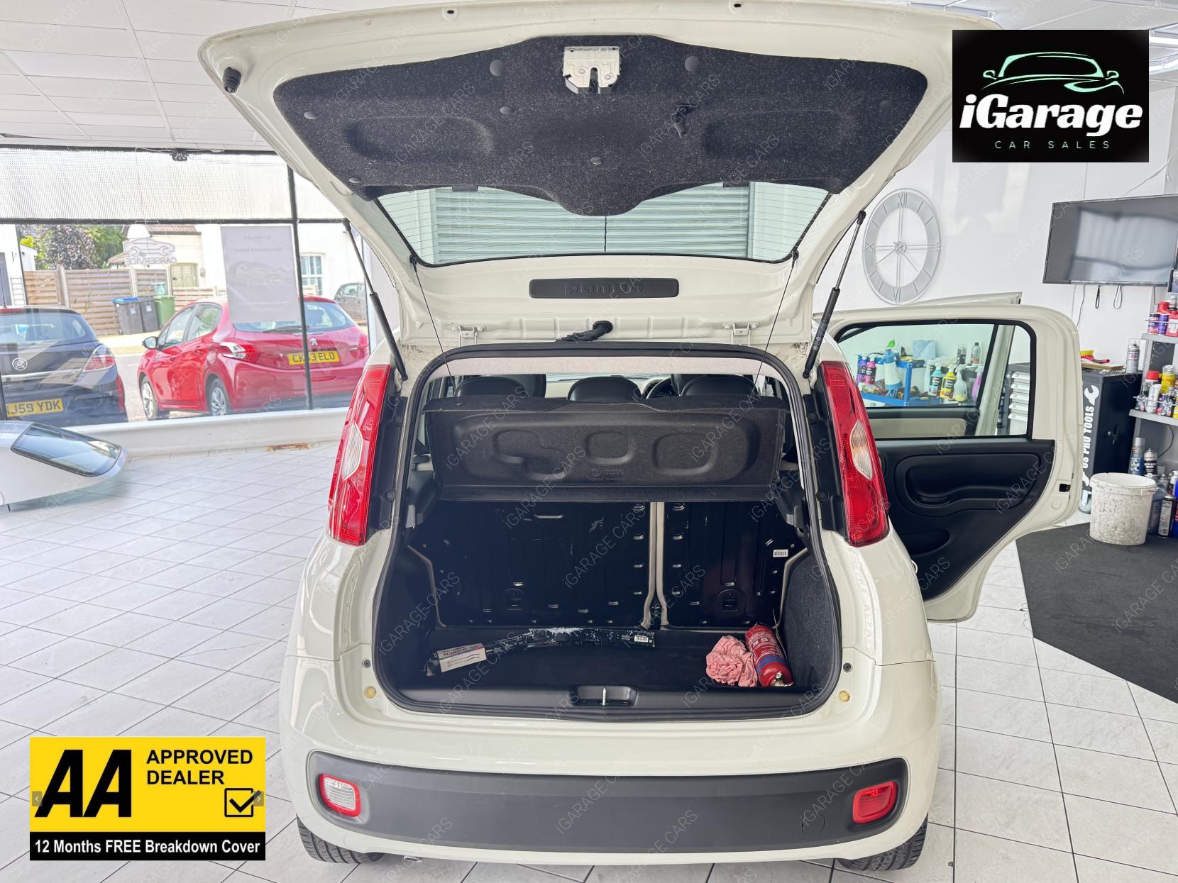 Fiat Panda 1.2 Lounge Hatchback 5dr Petrol Manual Euro 6 (69 bhp)