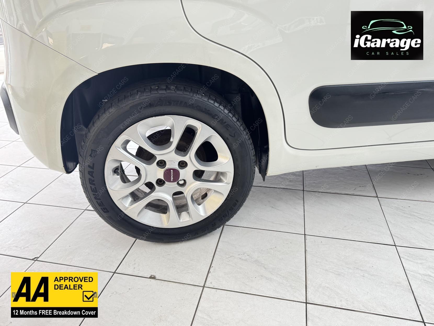 Fiat Panda 1.2 Lounge Hatchback 5dr Petrol Manual Euro 6 (69 bhp)