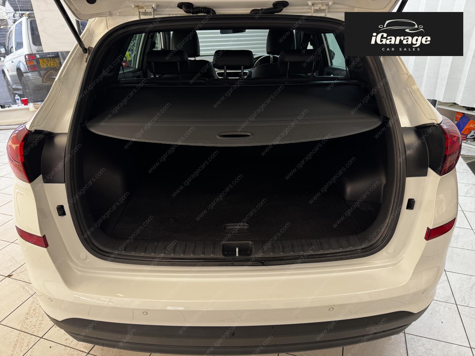 Hyundai TUCSON 1.6 GDi SE Nav SUV 5dr Petrol Manual Euro 6 (s/s) (132 ps)