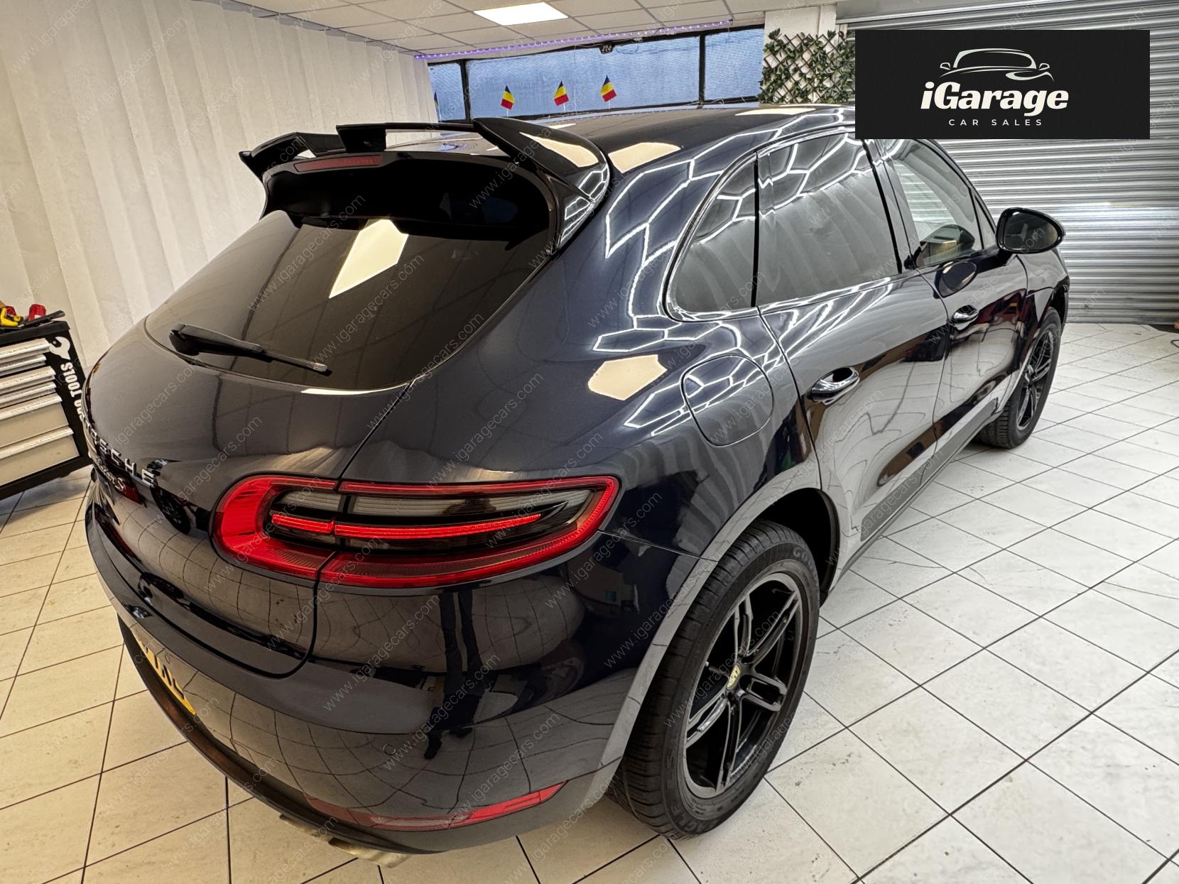 Porsche Macan 3.0 TD V6 S SUV 5dr Diesel PDK 4WD Euro 6 (s/s) (258 ps)