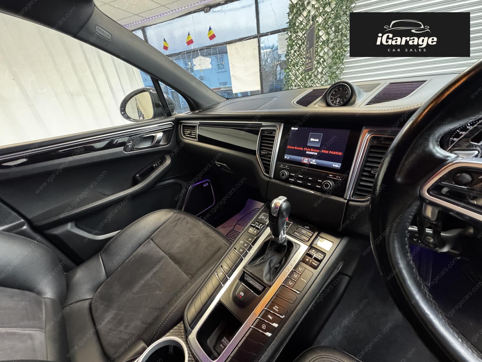 Porsche Macan 3.0 TD V6 S SUV 5dr Diesel PDK 4WD Euro 6 (s/s) (258 ps)