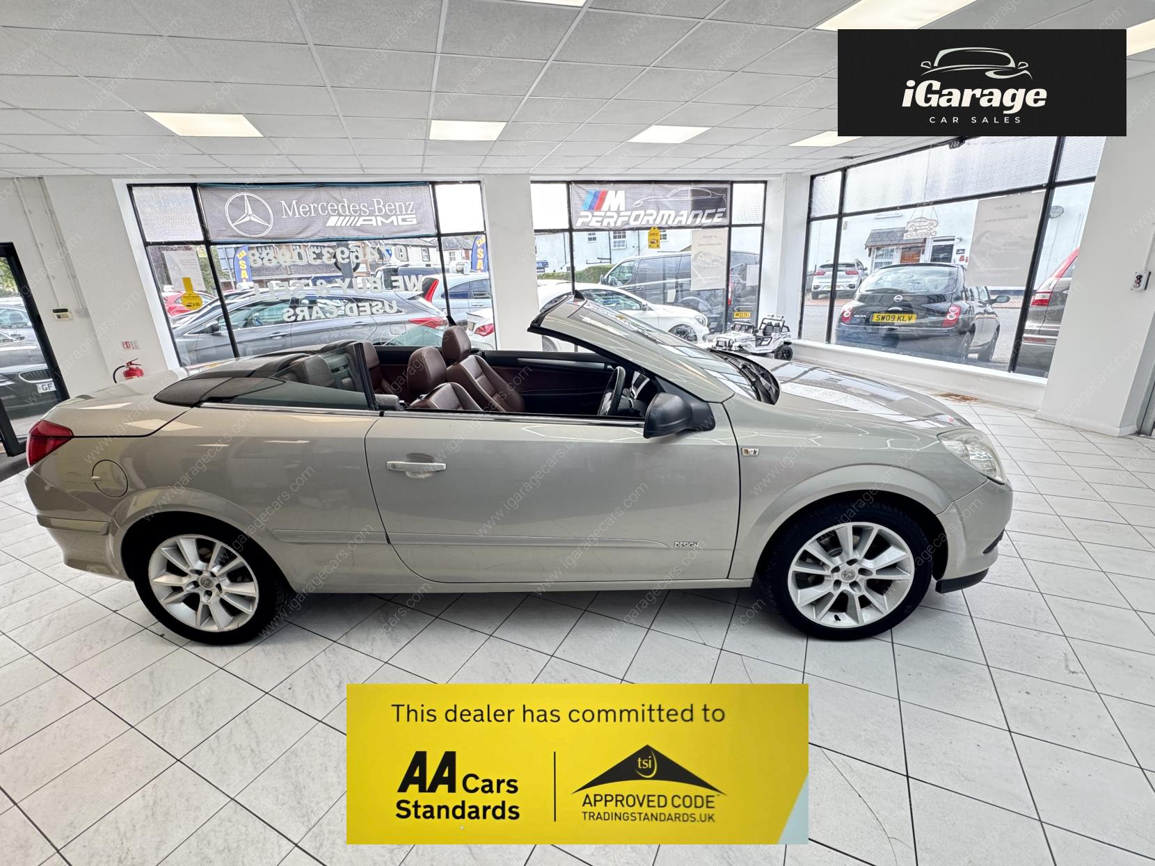 Vauxhall Astra 1.8i Design Twin Top 2dr Petrol Manual (185 g/km, 138 bhp)