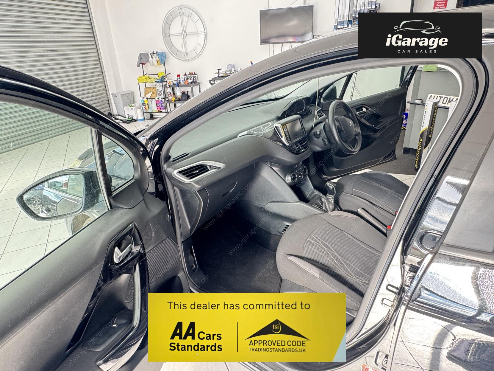 Peugeot 208 1.4 HDi Active Hatchback 5dr Diesel Manual Euro 5 (70 ps)