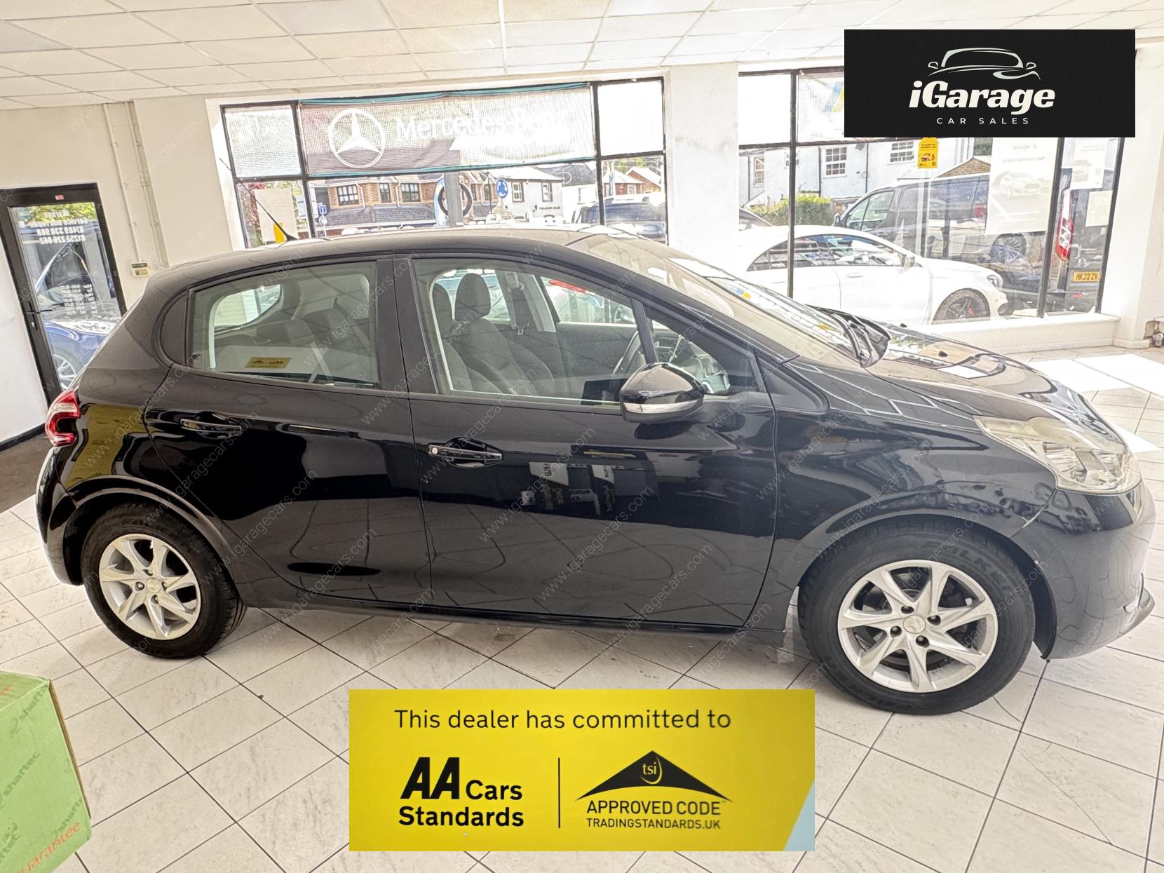 Peugeot 208 1.4 HDi Active Hatchback 5dr Diesel Manual Euro 5 (70 ps)