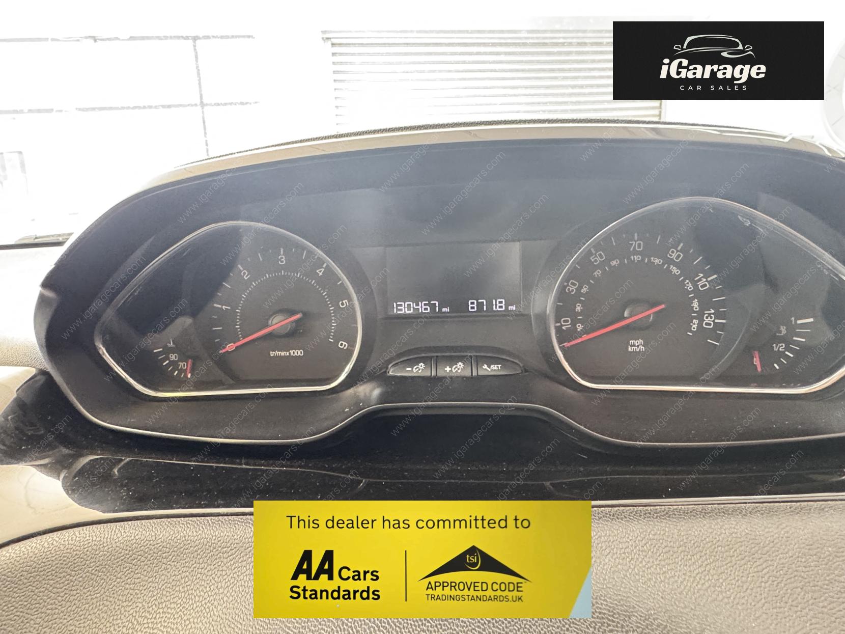 Peugeot 208 1.4 HDi Active Hatchback 5dr Diesel Manual Euro 5 (70 ps)