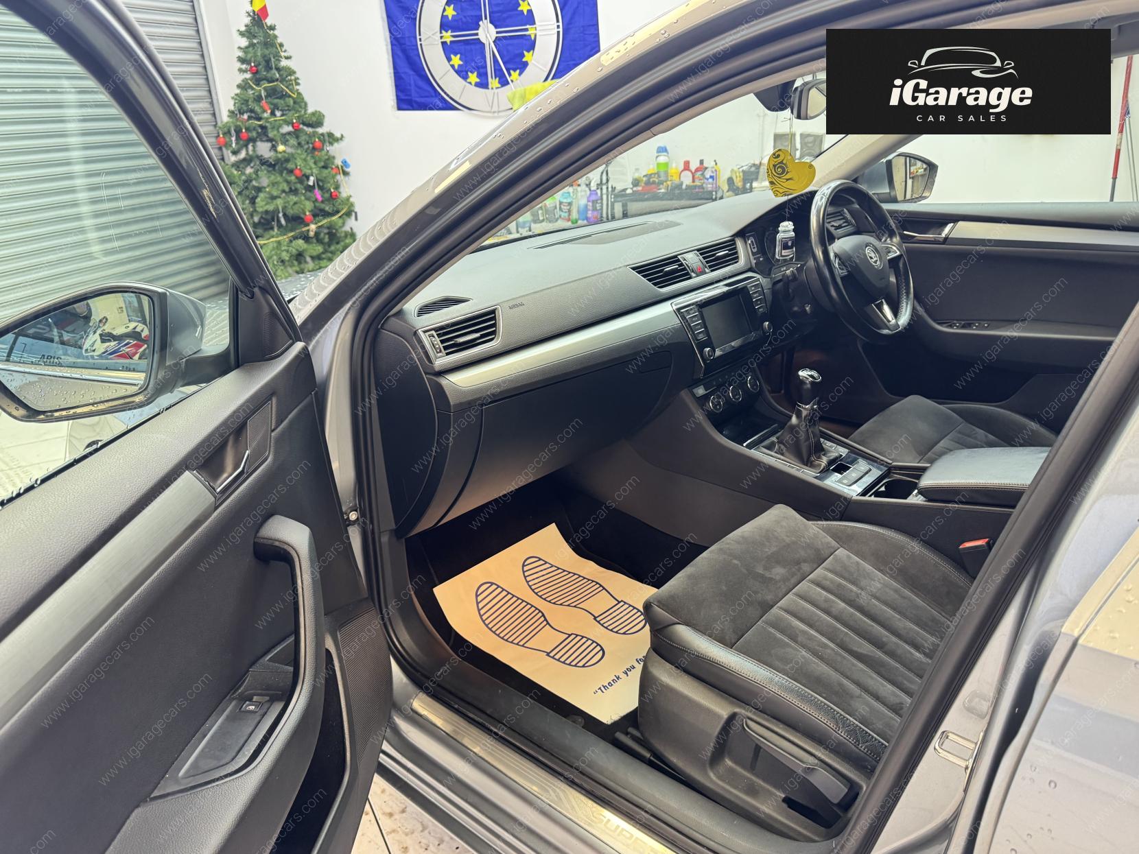 Skoda Superb 2.0 TDI SE Business Estate 5dr Diesel Manual Euro 6 (s/s) (150 ps)