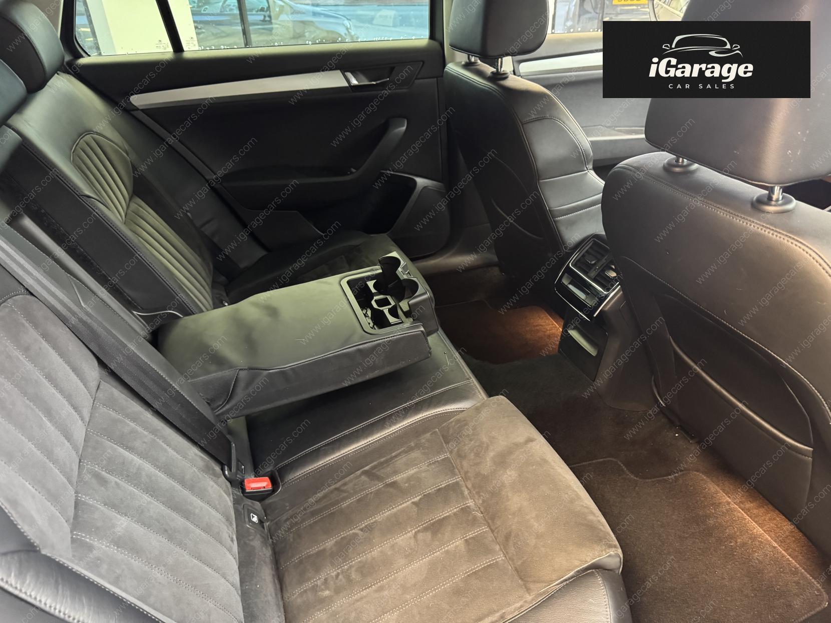 Skoda Superb 2.0 TDI SE Business Estate 5dr Diesel Manual Euro 6 (s/s) (150 ps)