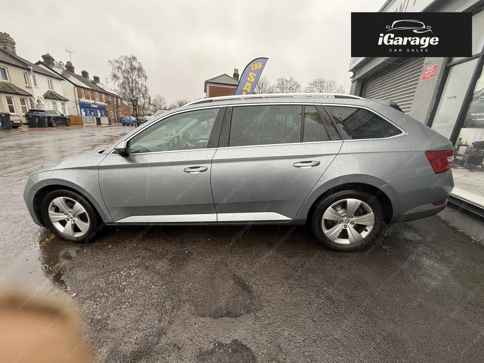 Skoda Superb 2.0 TDI SE Business Estate 5dr Diesel Manual Euro 6 (s/s) (150 ps)