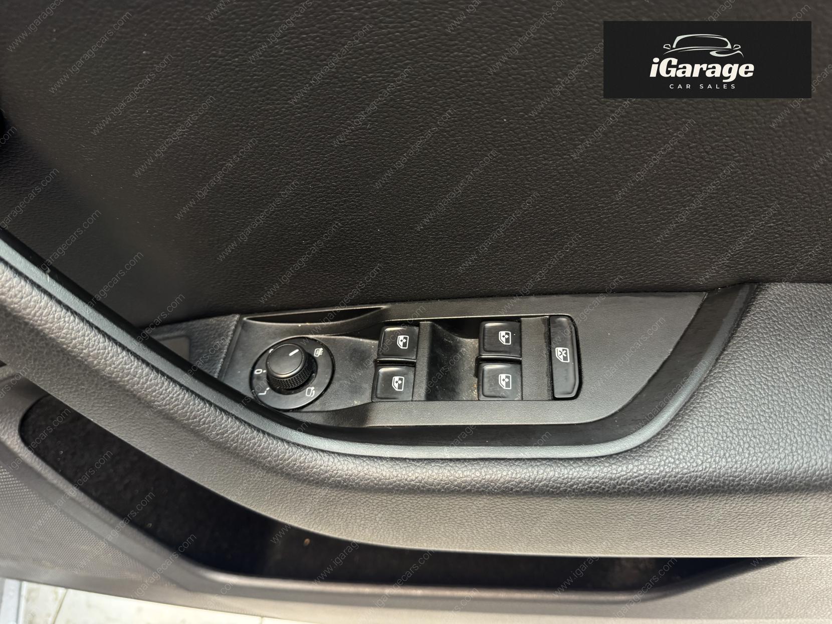 Skoda Superb 2.0 TDI SE Business Estate 5dr Diesel Manual Euro 6 (s/s) (150 ps)