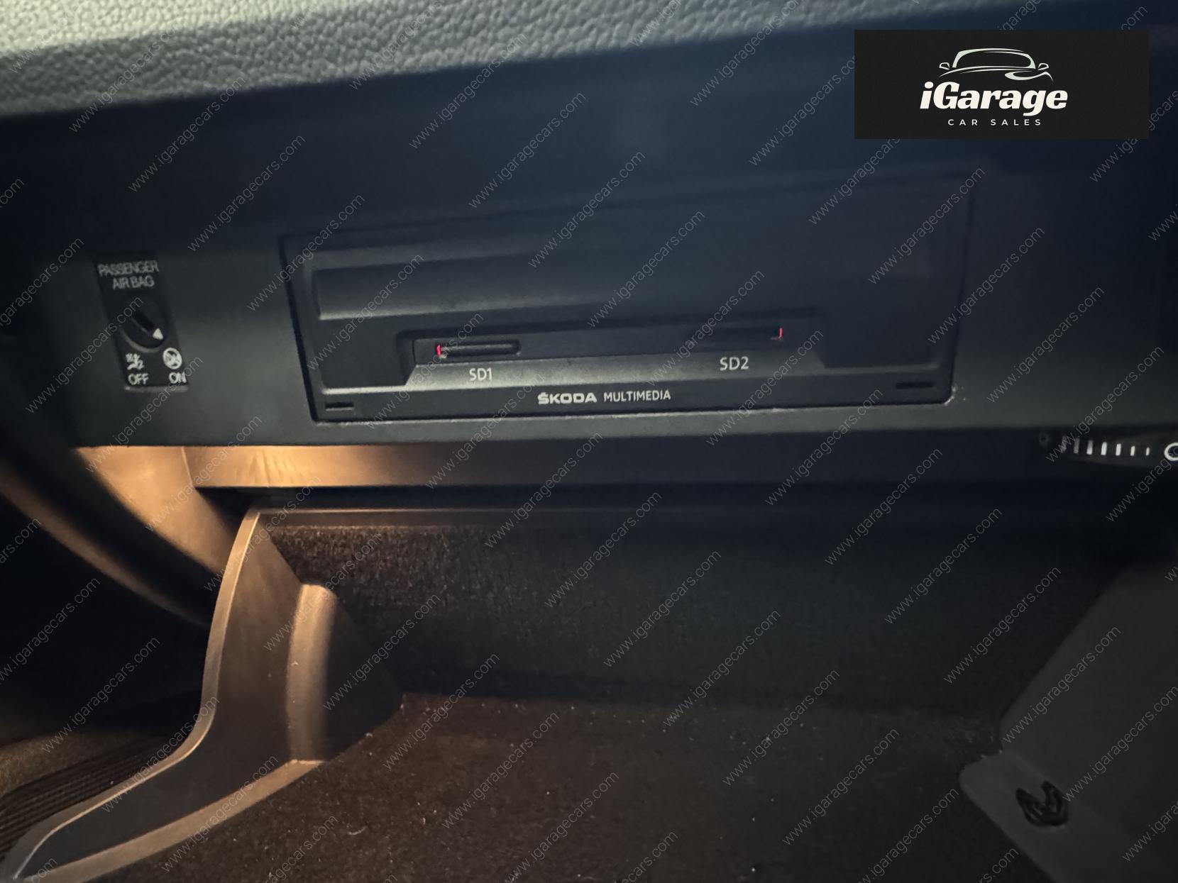 Skoda Superb 2.0 TDI SE Business Estate 5dr Diesel Manual Euro 6 (s/s) (150 ps)