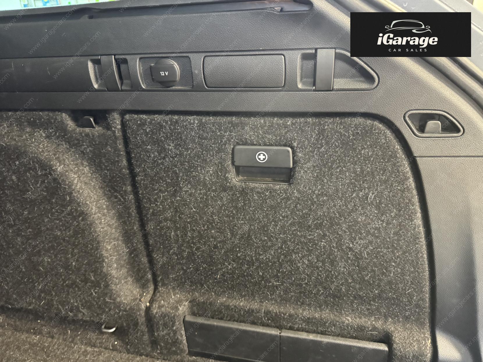 Skoda Superb 2.0 TDI SE Business Estate 5dr Diesel Manual Euro 6 (s/s) (150 ps)