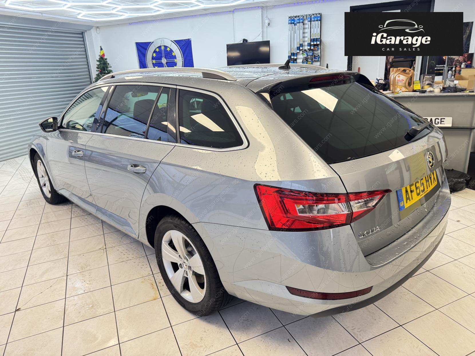 Skoda Superb 2.0 TDI SE Business Estate 5dr Diesel Manual Euro 6 (s/s) (150 ps)