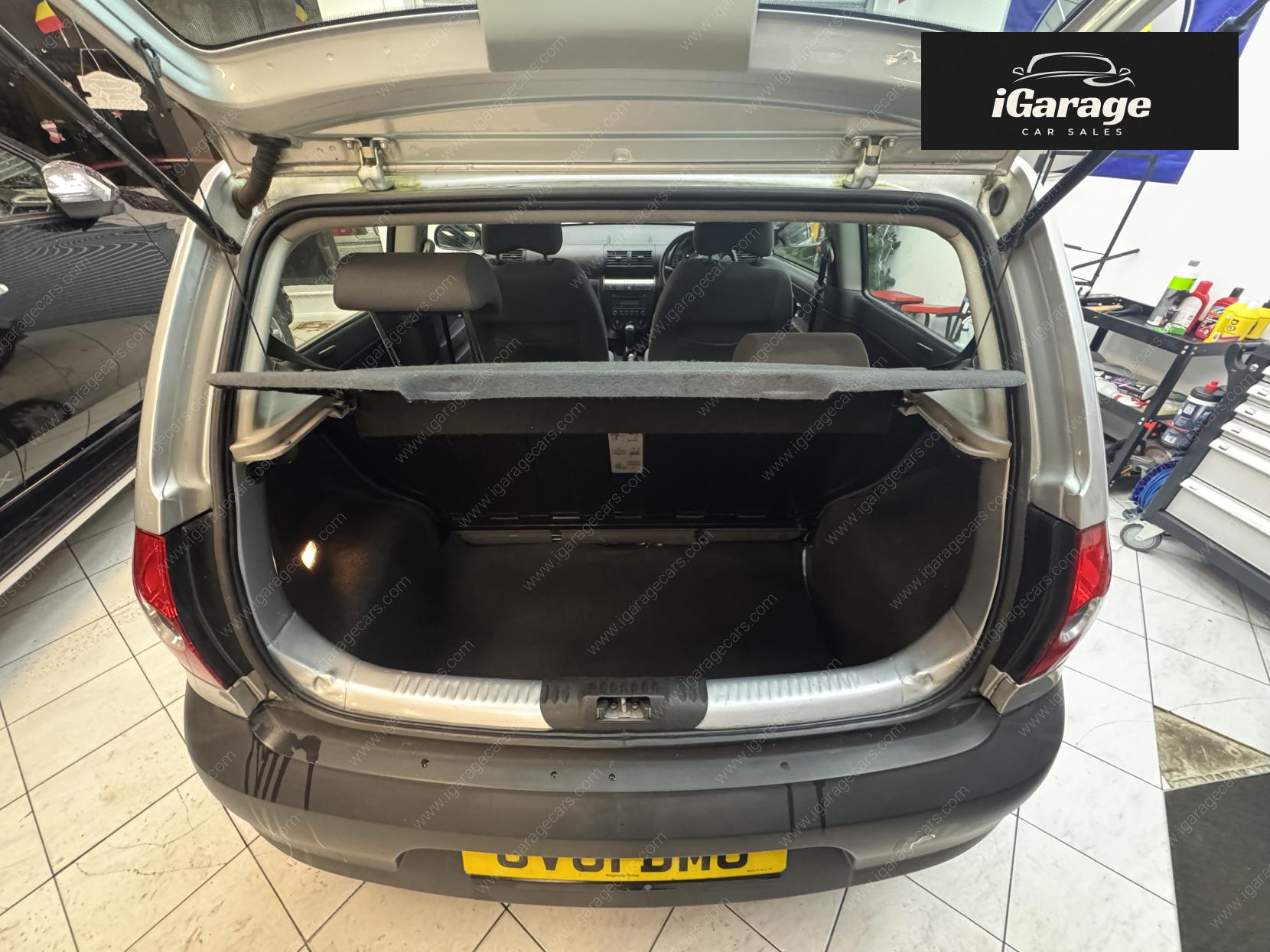 Volkswagen Fox 1.2 6V Hatchback 3dr Petrol Manual Euro 5 (60 ps)