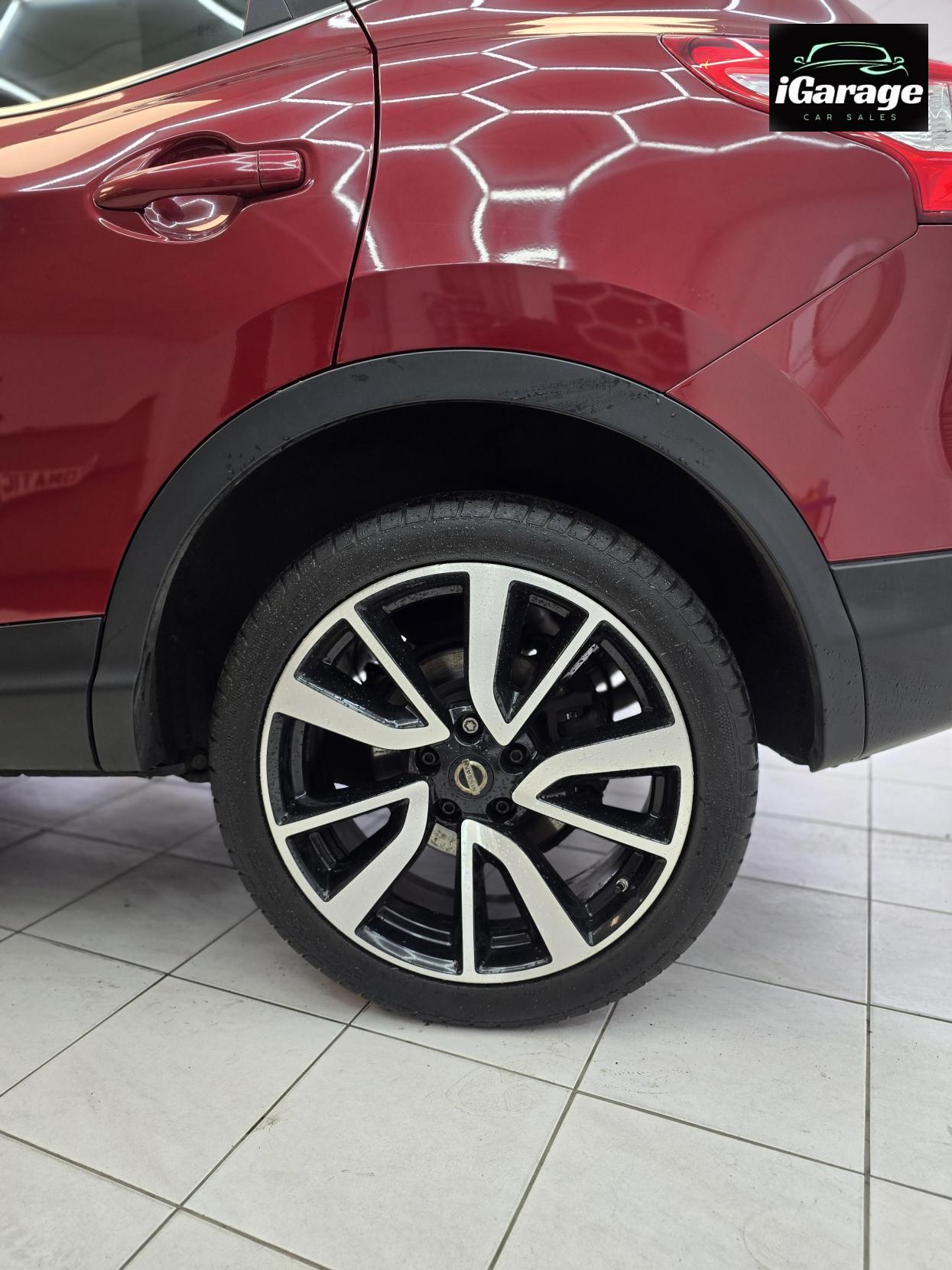 Nissan Qashqai 1.2 DIG-T Tekna SUV 5dr Petrol Manual 2WD Euro 5 (s/s) (115 ps)
