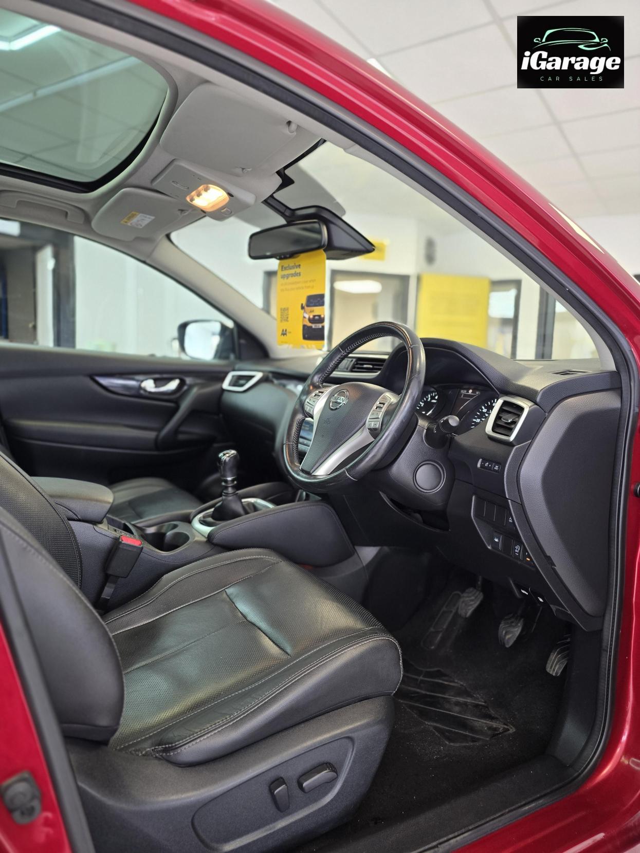Nissan Qashqai 1.2 DIG-T Tekna SUV 5dr Petrol Manual 2WD Euro 5 (s/s) (115 ps)