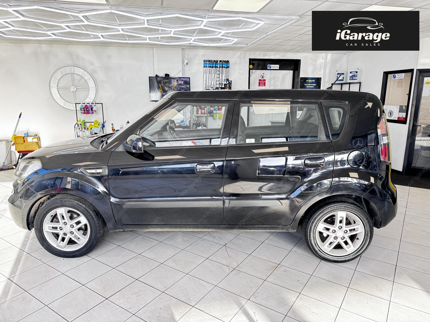 Kia Soul 1.6 CRDi 2 SUV 5dr Diesel Manual Euro 4 (126 bhp)