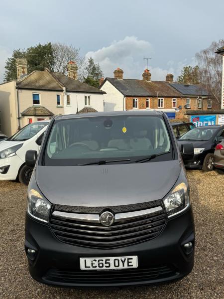 Vauxhall Vivaro 1.6 CDTi 2900 BiTurbo ecoFLEX Crew Van Double Cab 5dr Diesel Manual L2 H1 Euro 5 (s/s) (6 Seat) (120 ps)