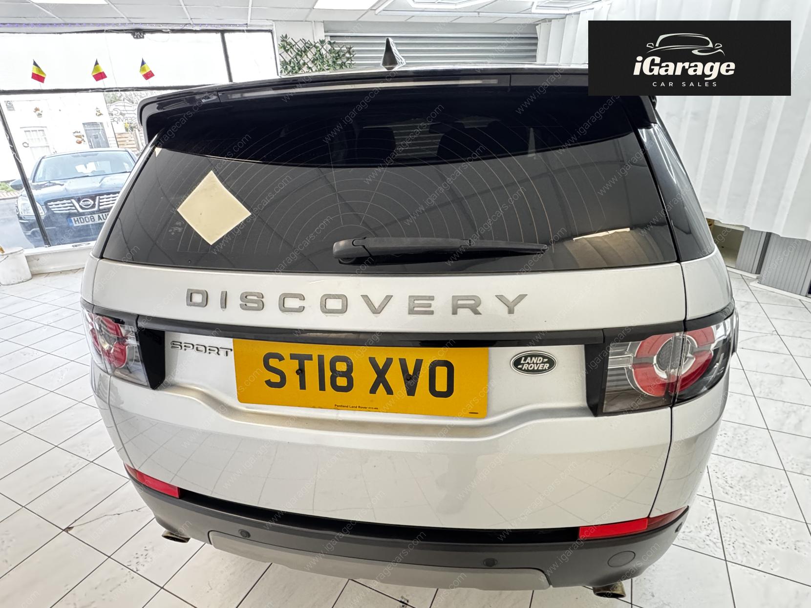 Land Rover Discovery Sport 2.0 TD4 SE Tech SUV 5dr Diesel Manual 4WD Euro 6 (s/s) (180 ps)