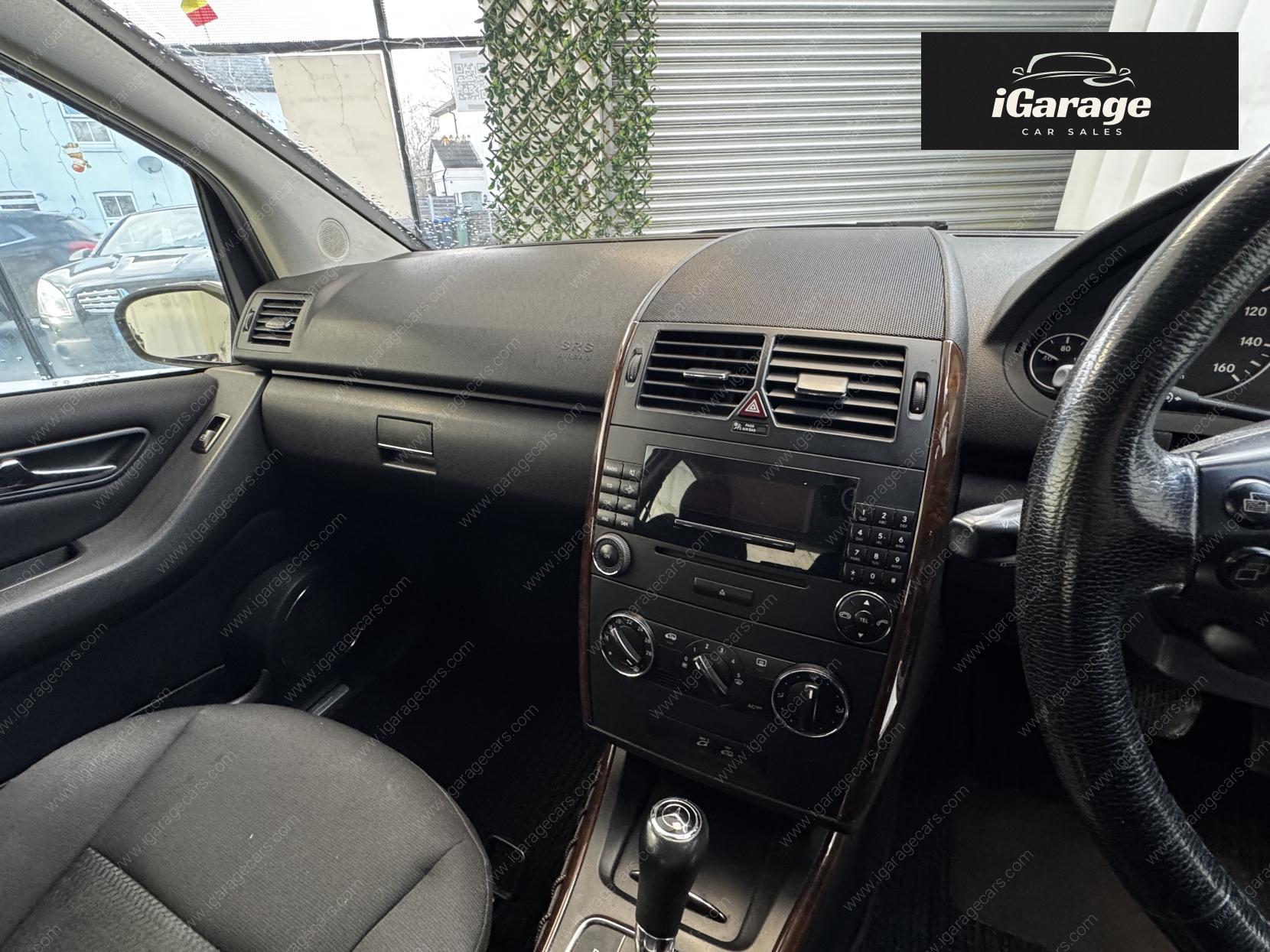 Mercedes-Benz A Class 1.7 A170 Elegance SE Hatchback 5dr Petrol CVT (157 g/km, 116 bhp)