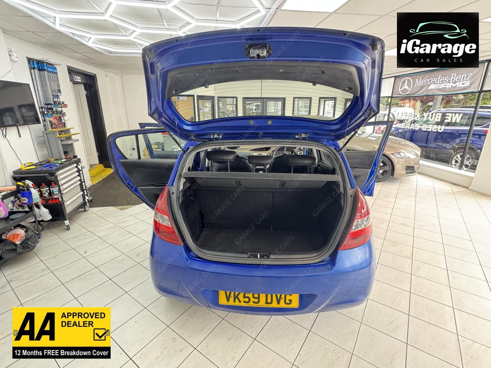 Hyundai i20 1.4 CRDi Style Hatchback 5dr Diesel Manual Euro 4 (89 bhp)