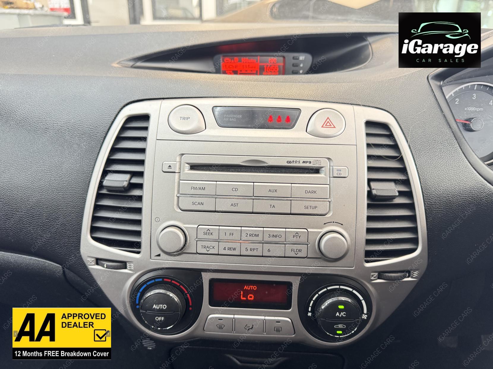 Hyundai i20 1.4 CRDi Style Hatchback 5dr Diesel Manual Euro 4 (89 bhp)