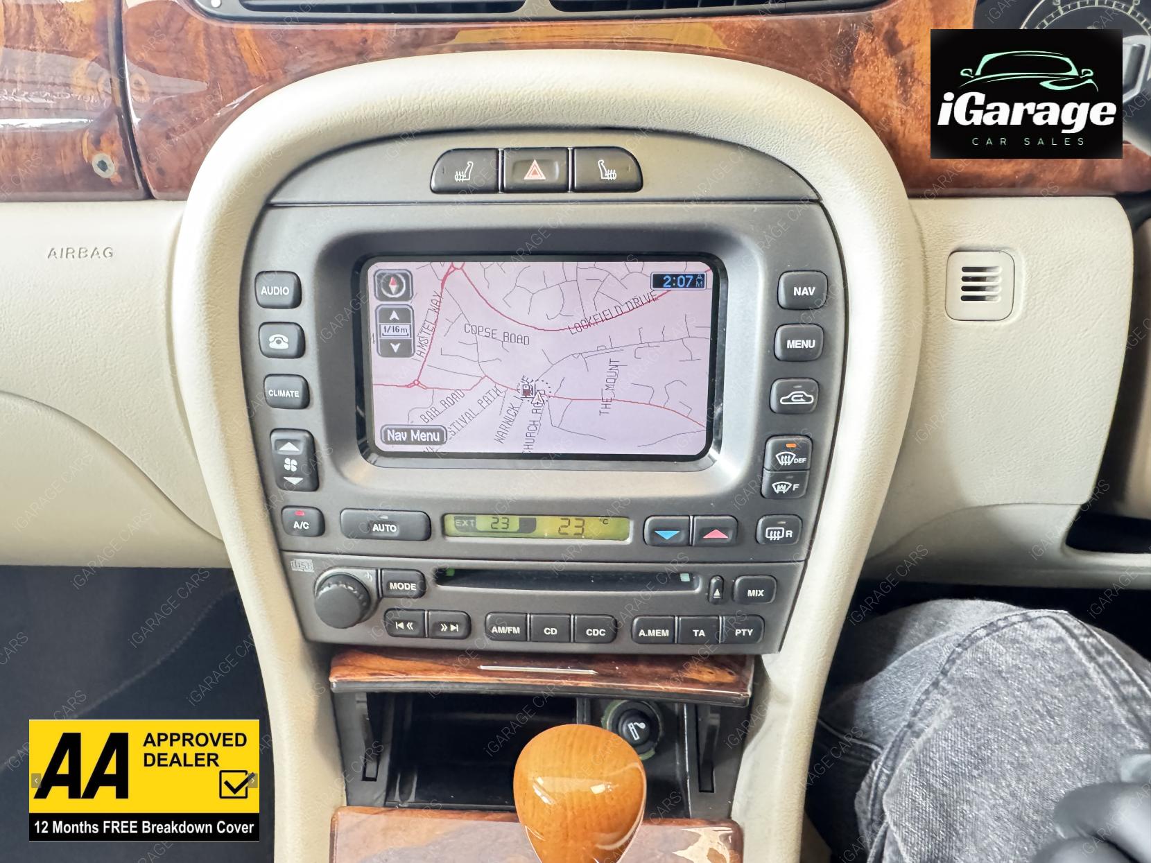 Jaguar X-Type 3.0 V6 Sovereign Saloon 4dr Petrol Automatic (AWD) (249 g/km, 231 bhp)